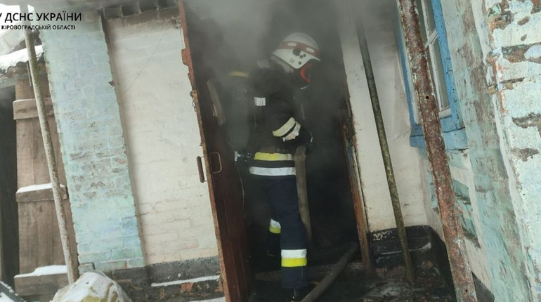 В Долинській під час пожежі загинув чоловік