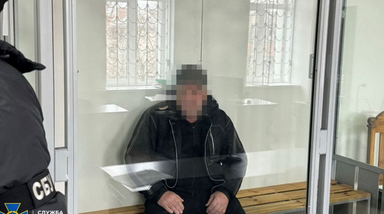 СБУ затримала охоронця дитсадка на Запоріжжі, який наводив російські ракети на будинки