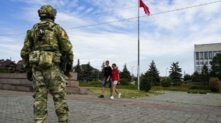 У школах Мелітополя введуть нову посаду "керівника патріотичного виховання дітей"