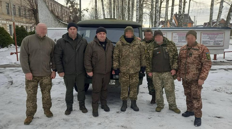 Військова частина А7306: звягеляни підтримують військових