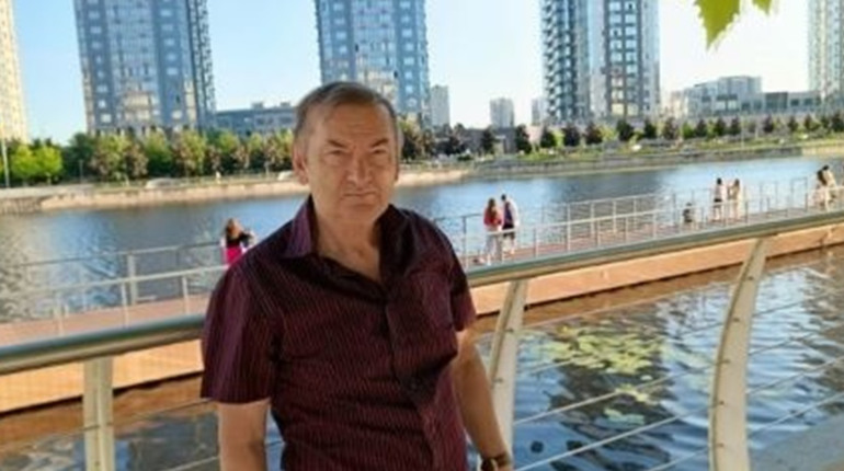 “Де можна придбати збірки Олександра Гунька?”