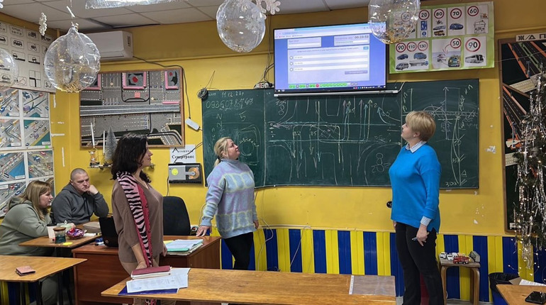 Аби укомплектувати вакансії водія, центр зайнятості Южного співпрацює з автошколою