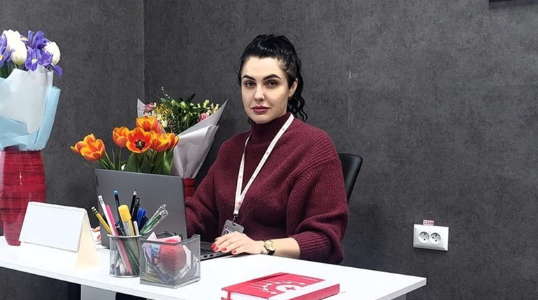 Голова Ніжинського Червоного Хреста Єлизавета Саєнко: “Від колектива себе не відділяю”