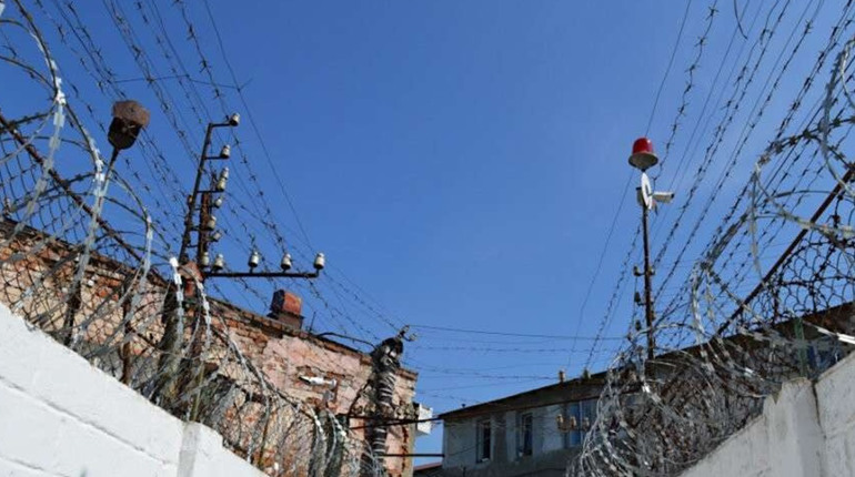 В Луганській колонії окупанти утримують паралізованих українських військових. Подробиці