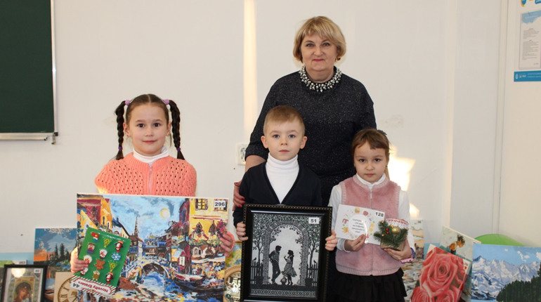 45000 гривень, 900 номерків та 300 лотів: благодійний розіграш у ліцеї № 4