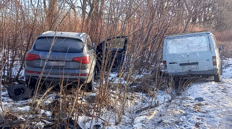 Автомобільне зіткнення на Городоччині. ДТП неподалік села Пільний Олексинець