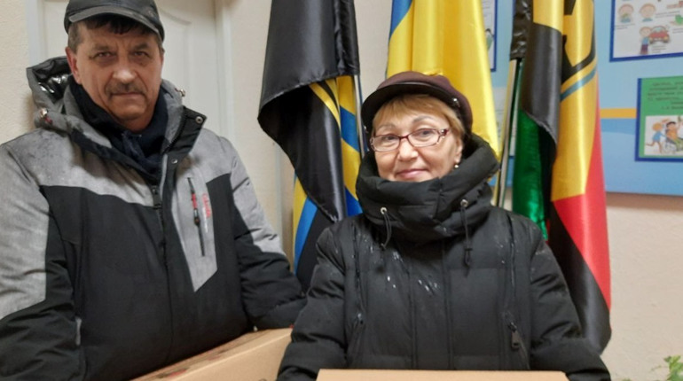 6 лютого Києві продовжать видачу гуманітарної допомоги переселенцям з Торецька. Але не всім
