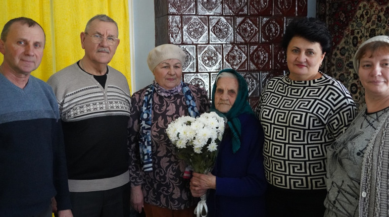 Довгожителька з Чорнивод: Євгена Галка відзначила 100-річчя