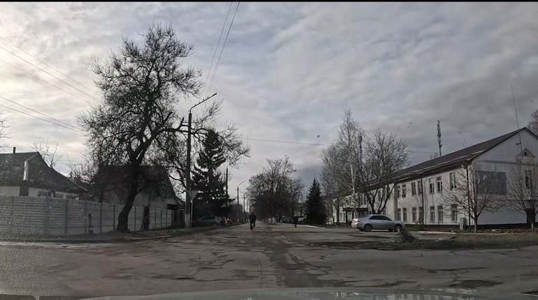 Вулицями Жовтих Вод: нове свіже відео з'явилося у Youtube