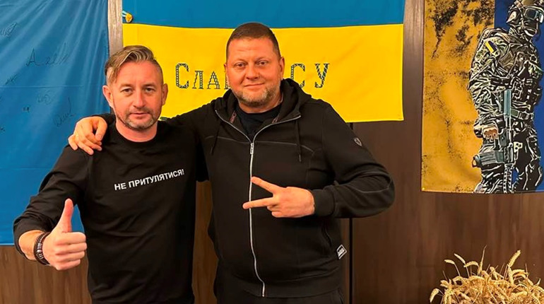 «Захлопніть рояль»: ми зібрали реакції соцмереж на звільнення Генерала Валерія Залужного