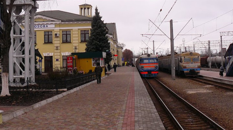 Від березня через Лозову ходитиме новий поїзд. Куди повезуть пасажирів