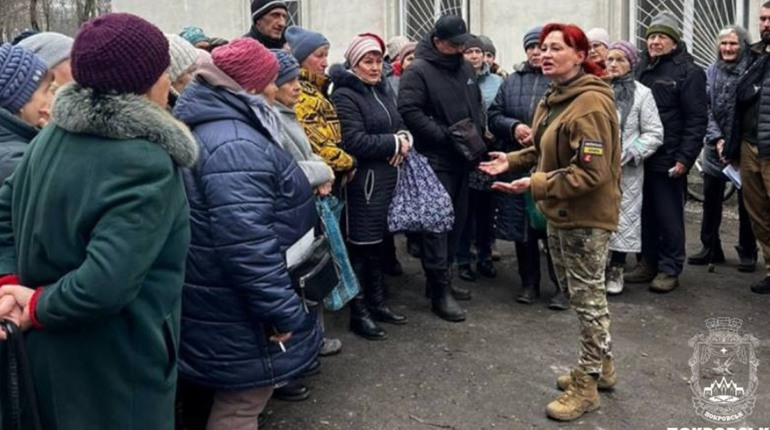 180 продуктових наборів та ліки: БФ «Крапка відліку» надав допомогу Покровській громаді