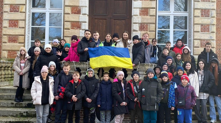 Разом з французами готували “борщ дружби”. Тростянчани поділились враженнями про відпочинок