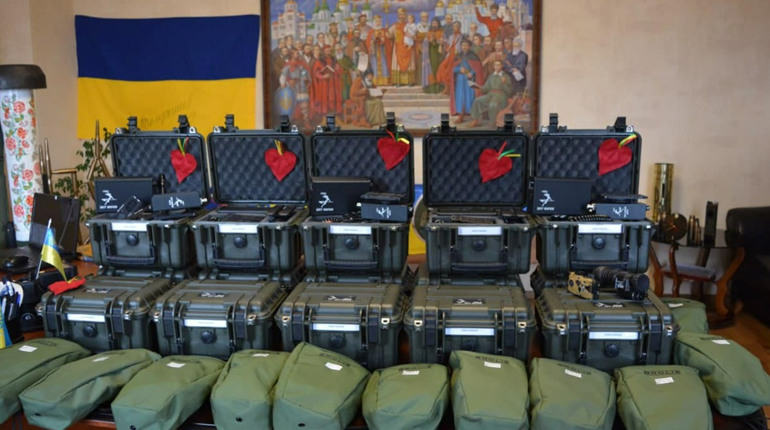 Литовці передали перші "безпечні набори для воїнів" українським захисникам
