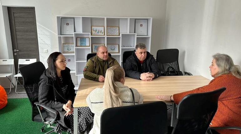 Новий гуманітарний простір для переселенців з Торецька відкрився у Дніпрі. Адреса