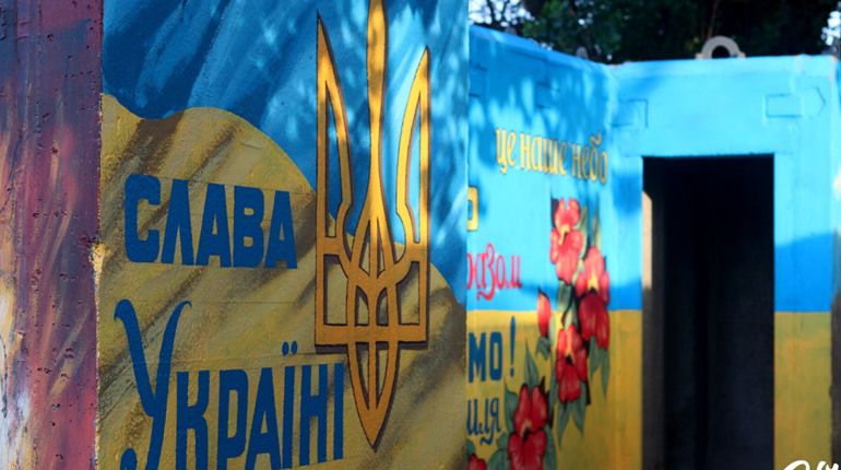 Сигнал «Повітряна тривога»: куди ховатись при обстрілах – нагадують рятувальники