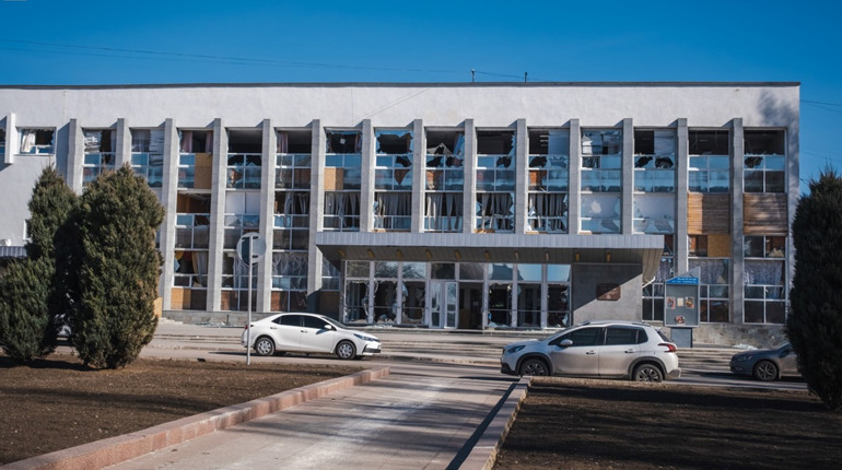 Масовані руйнування у Покровську: місто відновлюється після ворожого обстрілу