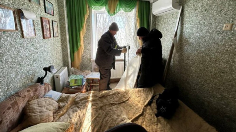 Фільмують свої злочини. На Луганщині окупанти вдираються до "вільних" квартир під приводом ремонту