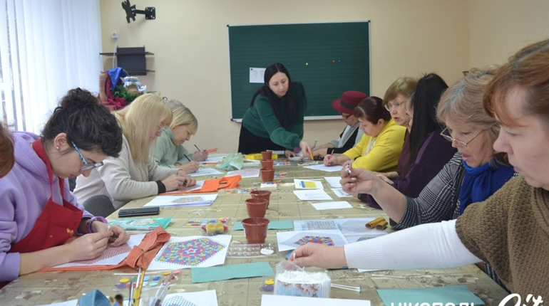 Нікопольський Центр освіти для дорослих: місце змін та особистого розвитку