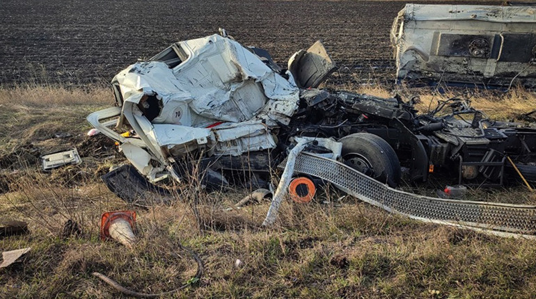 6 березня на Миколаївщині сталася аварія: загинув водій вантажівки