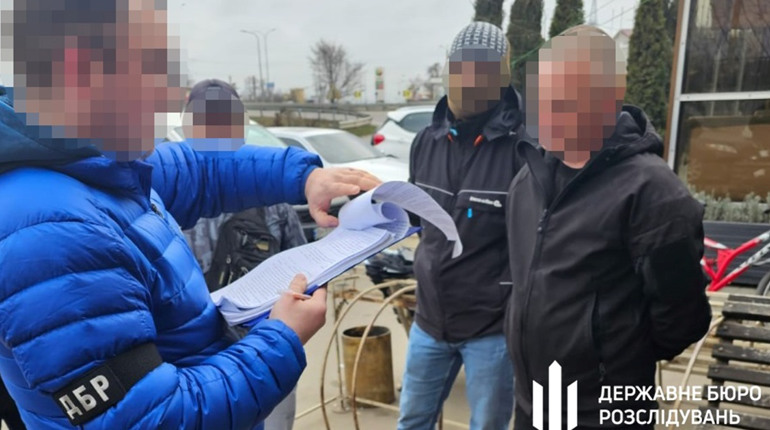 За 50 тис грн поліцейський з Одещини хотів "закрити очі" на крадіжку