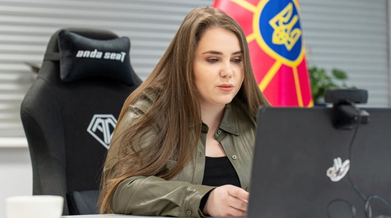 «Щоб не надсилати повістки подвійно й потрійно людям, які вже воюють». Як працює система "Оберіг"