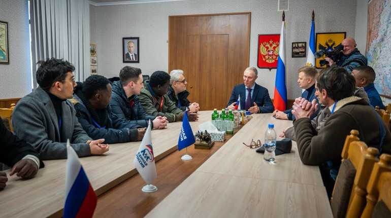 Іноземні спостерігачі на псевдовиборах на окупованому лівобережжі Херсонщини: кого запросили росіяни