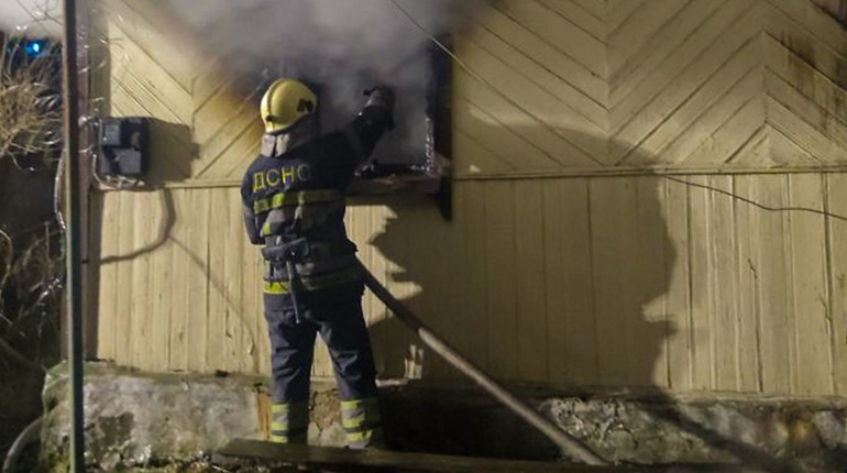 У Фастівському районі під час пожежі виявили тіла двох людей