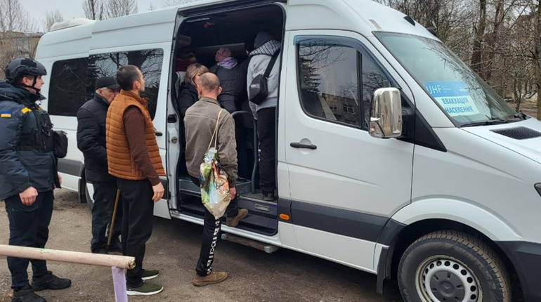 Безкоштовна евакуація до Дніпра: надійна допомога в складні часи. 4 квітня черговий рейс з Торецька