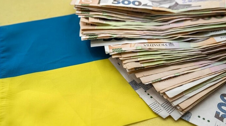 Виплати до Дня Незлалежності: хто отримає та який їхній розмір