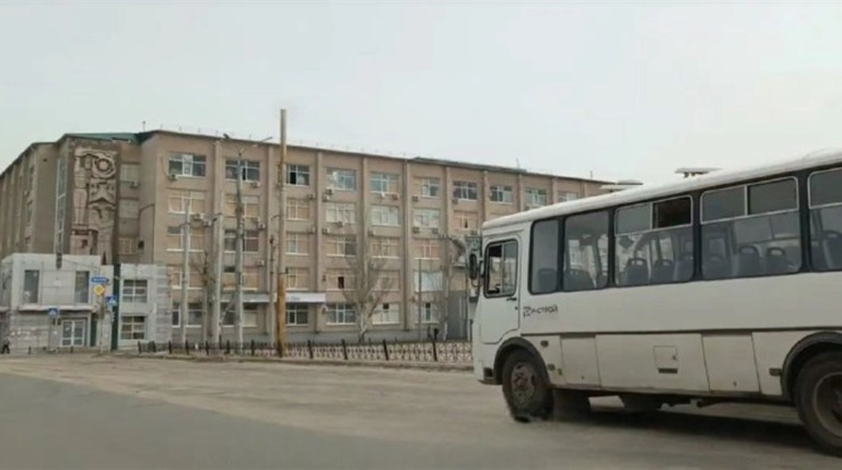 На блокпостах поблизу Сєвєродонецька перебувають "дивні люди" у військовій формі. Що їм треба