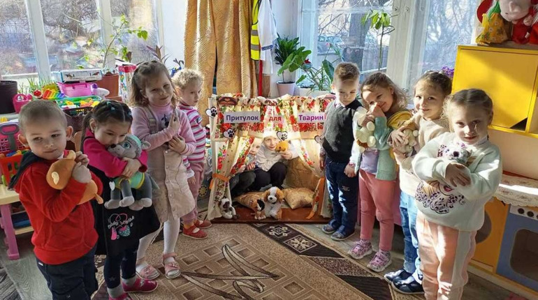 Доброта, що б’є рекорди! Ніжинські діти стали учасниками рекорду України