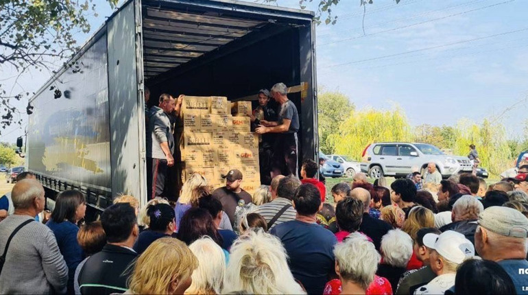 Покровська громада отримала гуманітарну допомогу від благодійників