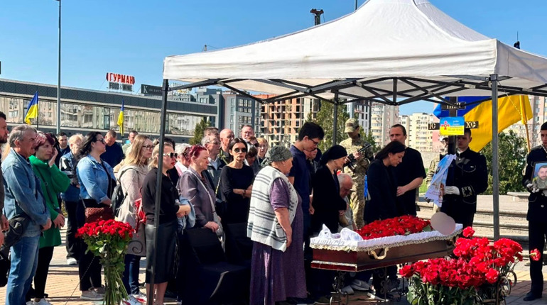 Цього тижня Южненська громада попрощалася з трьома військовими (ФОТО)