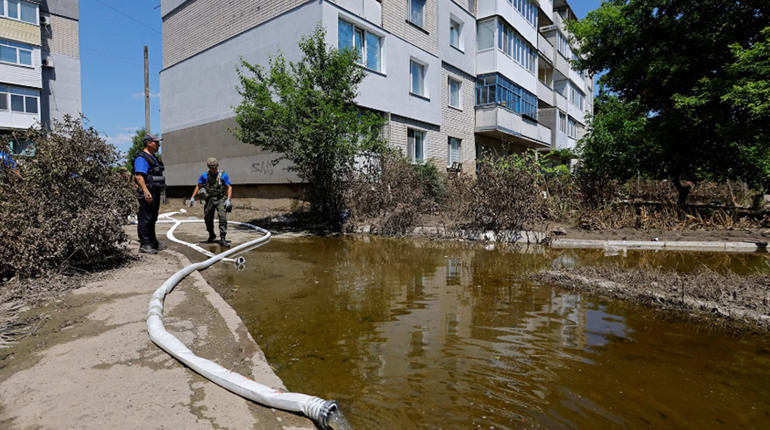 Озеро Соляне вже прісне, людей лишилось небагато: як живе Гола Пристань в окупації