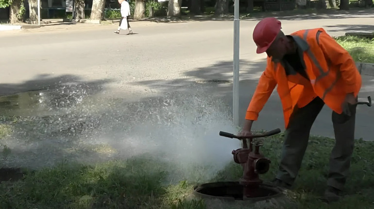 «Нікопольводоканал» відкрив набір на вакансії: кого запрошують на роботу