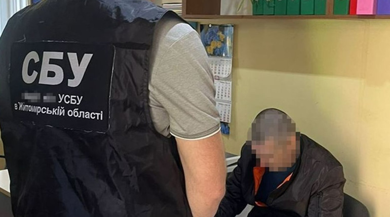 На Житомирщині держреєстратора підозрюють у незаконній реєстрації землі на 10,5 млн грн