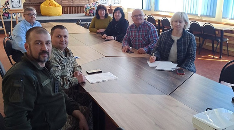 У літописі Перемоги: в Старокостянтинові презентували бібліографічне видання про Героїв війни