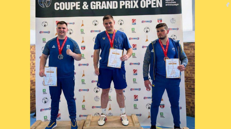 Гирьовик з Покровська Леон Білицький здобув чотири медалі на чемпіонаті Європи у Парижі