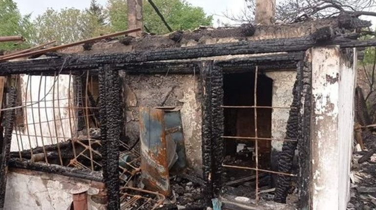 Ворог закріплюється в населених пунктах Покровського району. Влада закриває реєстри в громадах