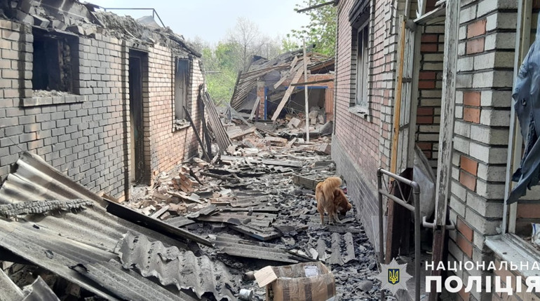 Ворог швидко просувається до Покровська. 25 квітня росіяни вбили 5 людей Донеччини та поранили ще 8