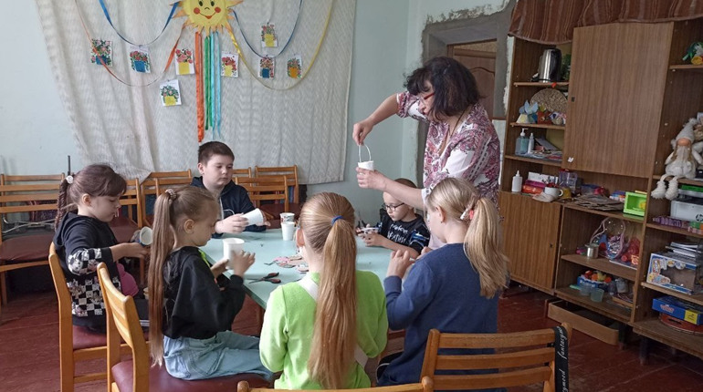 Переселенців з Торецької громади запрошують долучитися до культурних заходів у гуманітарних хабах