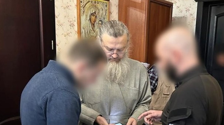 СБУ оголосила підозру мелітопольському митрополиту УПЦ МП Луці: у чому його звинувачують