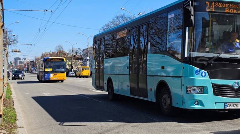 Громадський транспорт у Чернігові частково припиняє роботу. Що трапилося