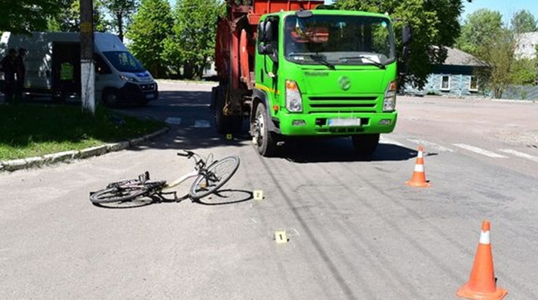 У смертельній ДТП в Сосниці загинув велосипедист: поліція розшукує свідків