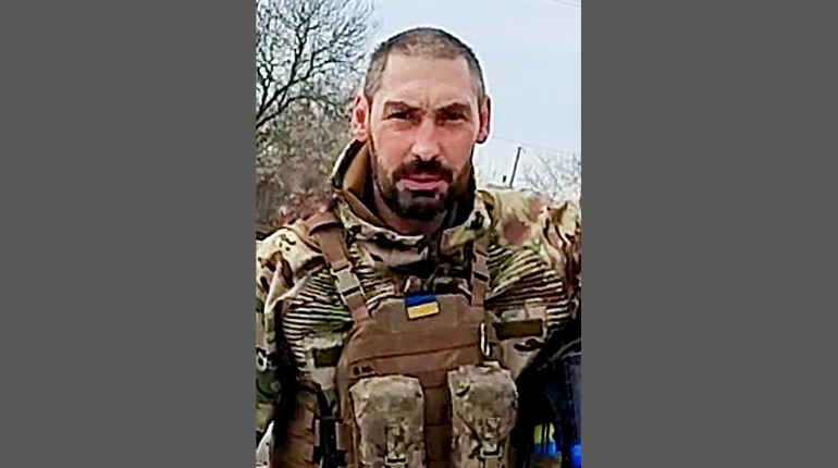 День жалоби на Кагарличчині: у Кагарлику поховають воїна-захисника Юрія Семененка