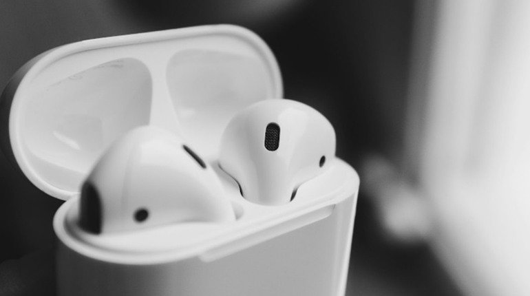 Порівняння AirPods Pro 2 з іншими провідними бездротовими навушниками на ринку