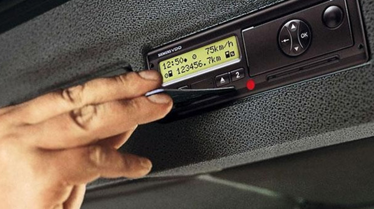 Як оформити чіп-карту водія для тахографа?