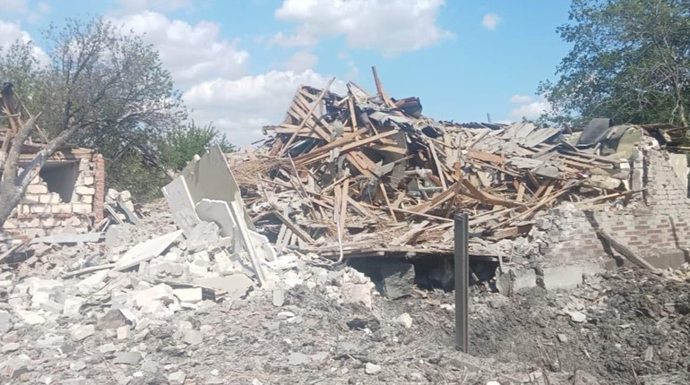 Торецька громада вкотре опинилася під російськими обстрілами. Зруйновано дві оселі