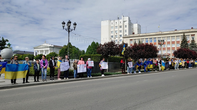 В середмісті Умані відбулась акція на підтримку військовополонених